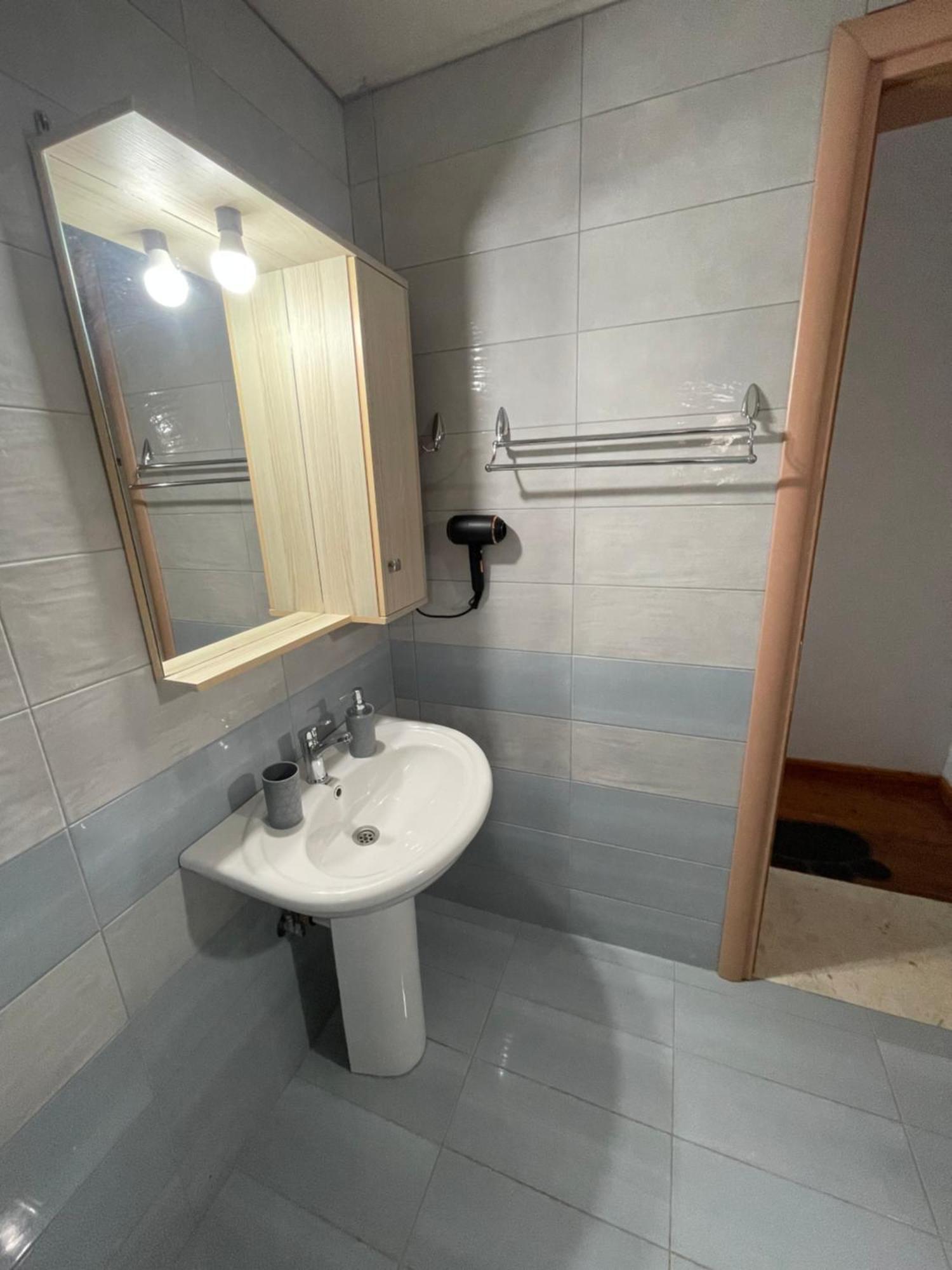 Gezos Apartment Himare Exterior foto
